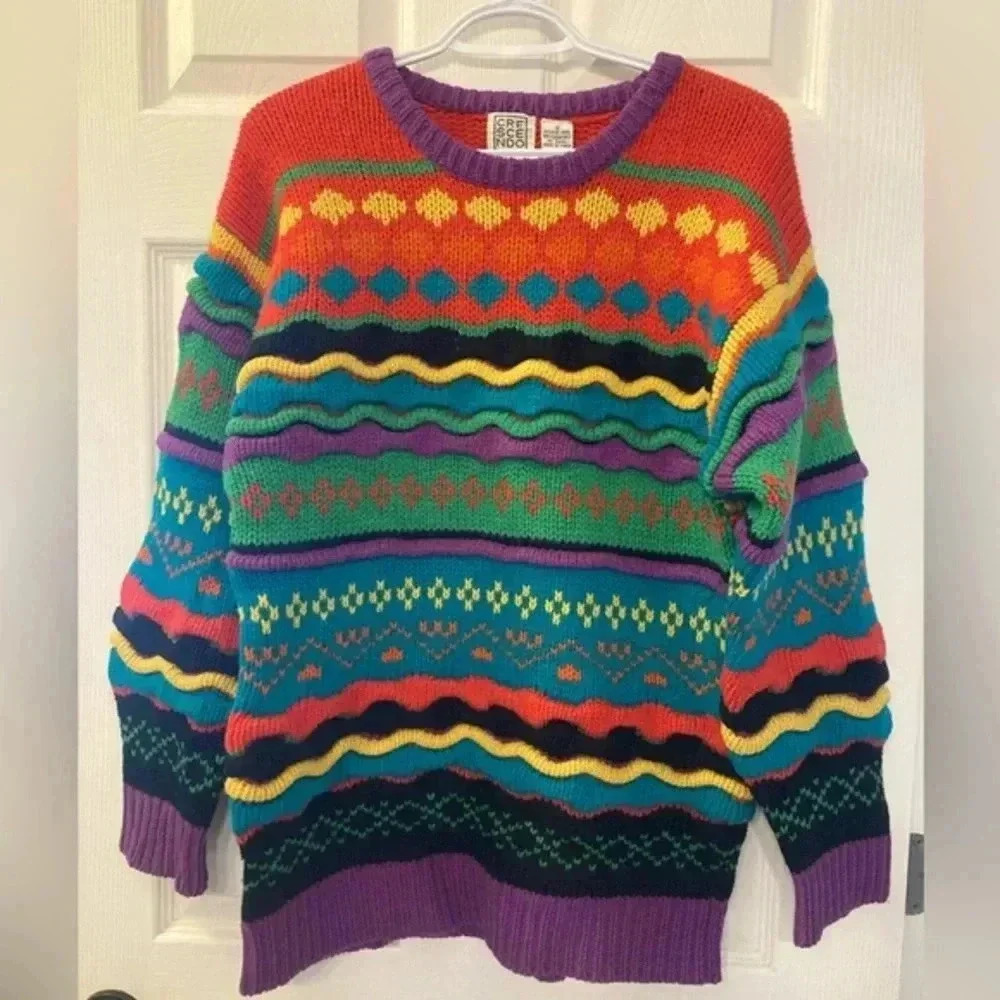 VINTAGE-S-100% Pure  Wool Sweater